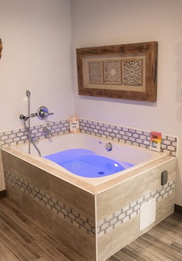 Birthing tub at Tree of Life Birth Center in Central Florida